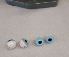 Glass eyes