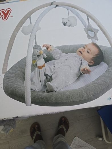 Baby play mat/ play gym