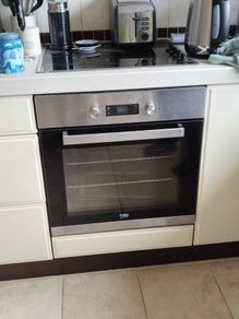 Integrated Beko Oven