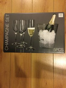 Sparkling wine Set Brand New