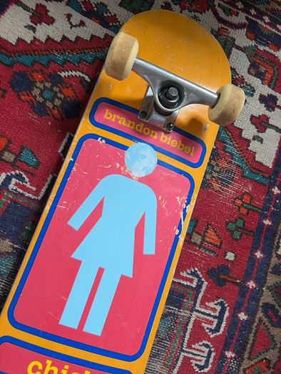 Skateboard
