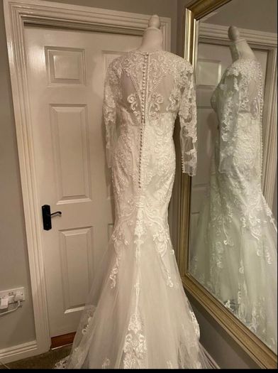 Ivory wedding Dress , Size  16
