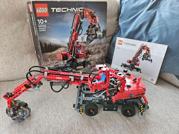 Lego Technic - Materials Handler
