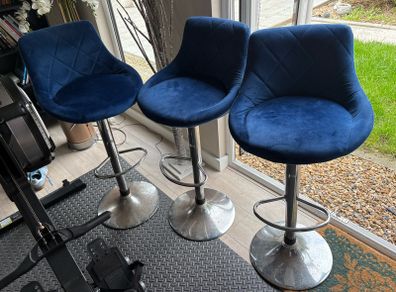 Kitchen counter stools