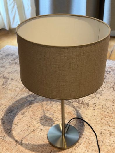 Table lamp (silver)