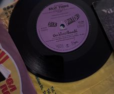 Collection of vinyl 7" 45's
