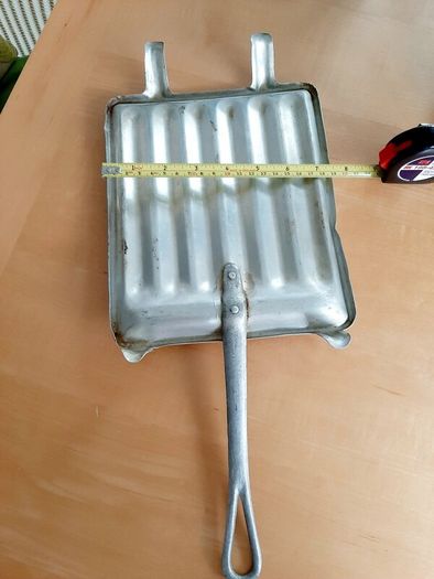 Old Italian warming plate