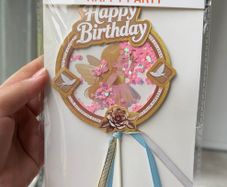 Cake topper
