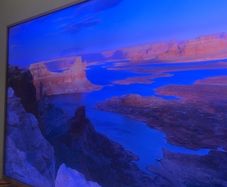 43" phillips 4k TV works like new