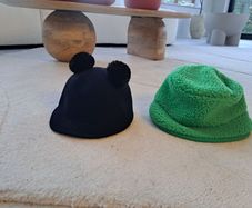 Girls Zara black ears hat and green bucket hat 5-8 bundle