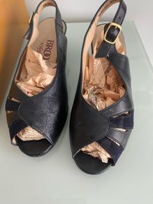 Brooke by Val Dal, size 4