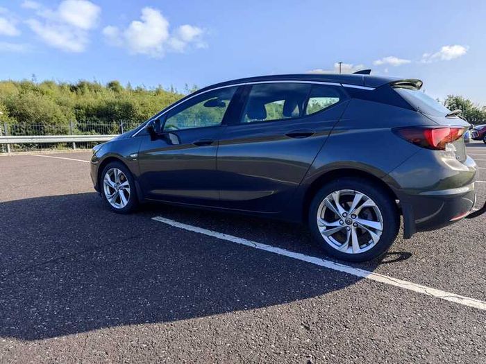 2016 Opel Astra Sri 1.6cdti 136ps S/s 5d