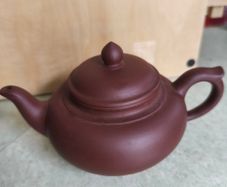 Purple Clay Teapot Cui Guoyun Signed Old Chinese Handmade Yixing Zisha Small Teapot .