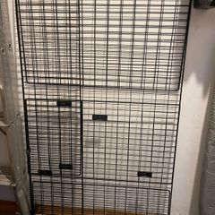 Extendable Fireguard c/w Wall Bolts