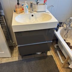 bathroom sink and vanity unit