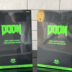 2 Doom Slayer glow in the dark Action Figures