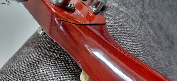 Acoustic Guitar