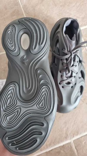 Adidas AdiFOM Q