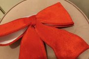 Red christmas bow