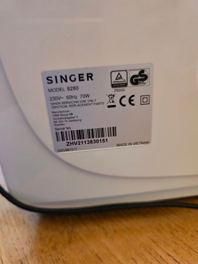 Singer 8280 sewing machine