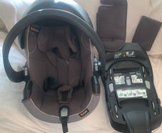 Car seat For Baby Perfect Condition used a few times,