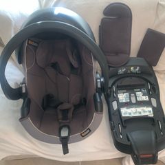 Car seat For Baby Perfect Condition used a few times,