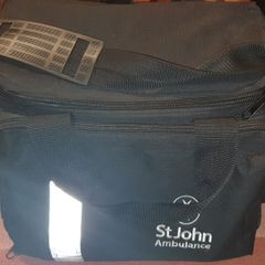 St John Ambulance First Responder Holdall / Trauma Bag with Medical Supplies