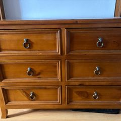 Chest of drawers