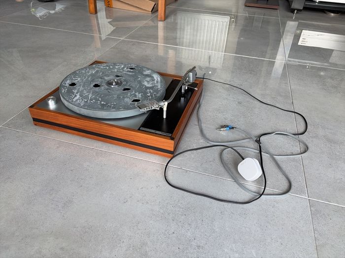 thorens turntable