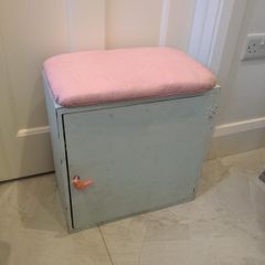 Storage box