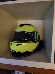 helmet small