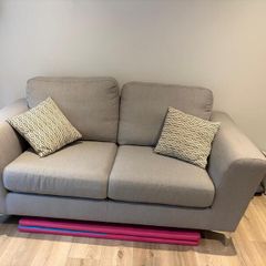 2 Seater sofa with 2 matching cushions