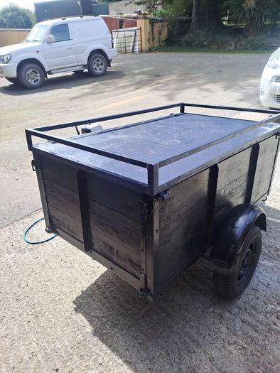 Trailer