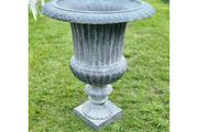 Urn Cast Iron CH R 339B