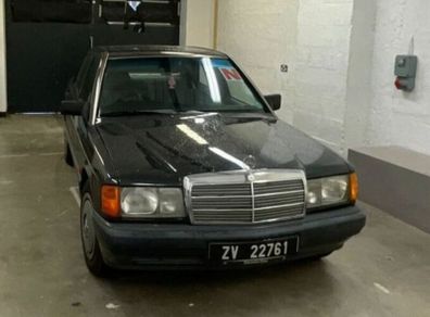1990 Mercedes 190D, 2.5L, Automatic
