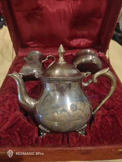 Ancient dishes