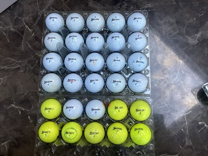 Srixon AD333 Golf balls (30)