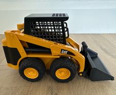 Bruder CAT Skid Steer Loader