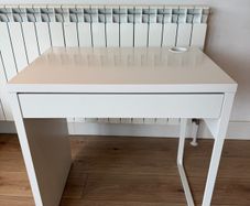 Ikea Micke Office Desk