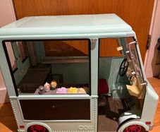 Ice cream van