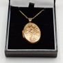Vintage 9ct yellow gold locket necklace Image 10