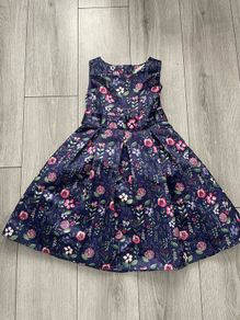 Girls dresses