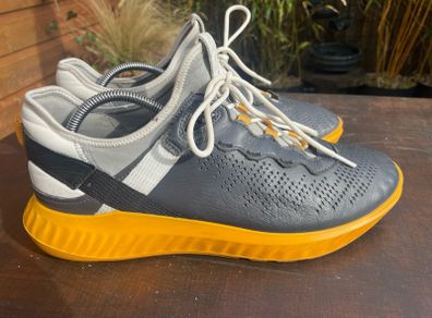Ecco size 11