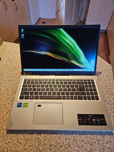 Acer Aspire 5