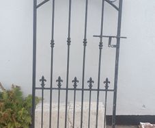 Steel gate