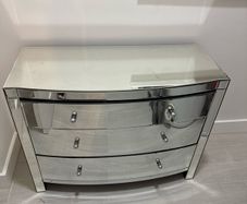 chest of drawers and locker (mirrored)