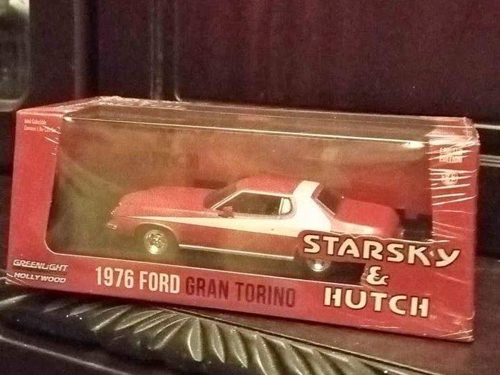 Green Light Model Hollywood starsky & hutch diecast