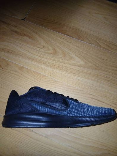 nike mens runners