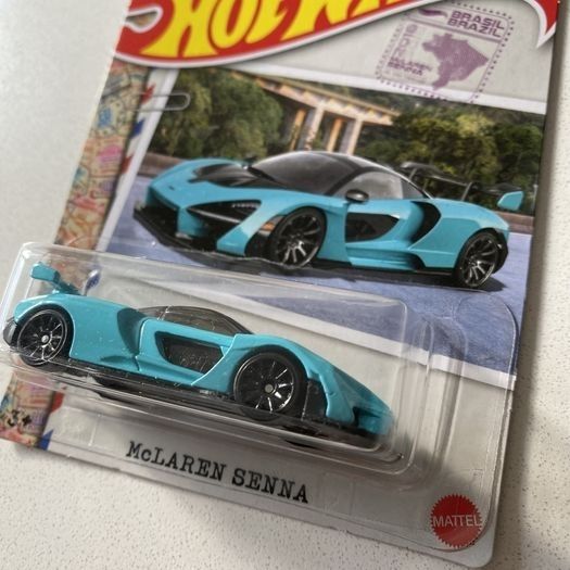 McLaren Senna, Audi R8, Jaguar XE, Cadillac CTS-V/ Fleetwood, Twin Mill - Collectors Set - Hot wheels