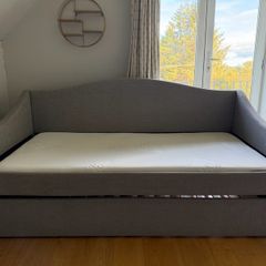 Beautiful Day Bed